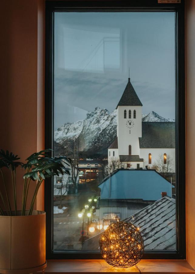 Lofoten Suiteapartments Свольвер Экстерьер фото